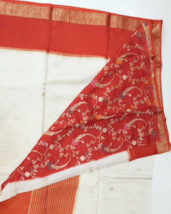 Radiance in Rashyan Silk